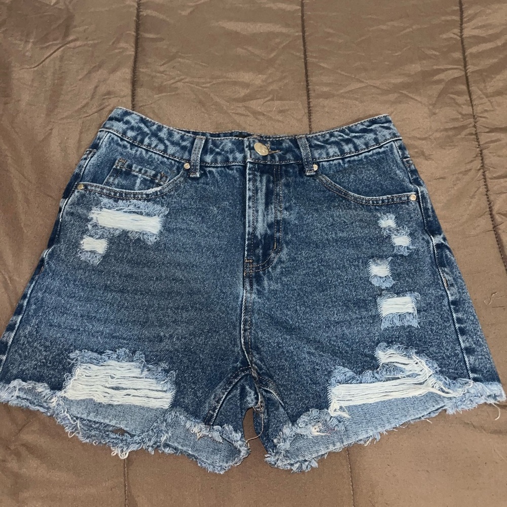 Medium Wash Fashion Nova Jean shorts